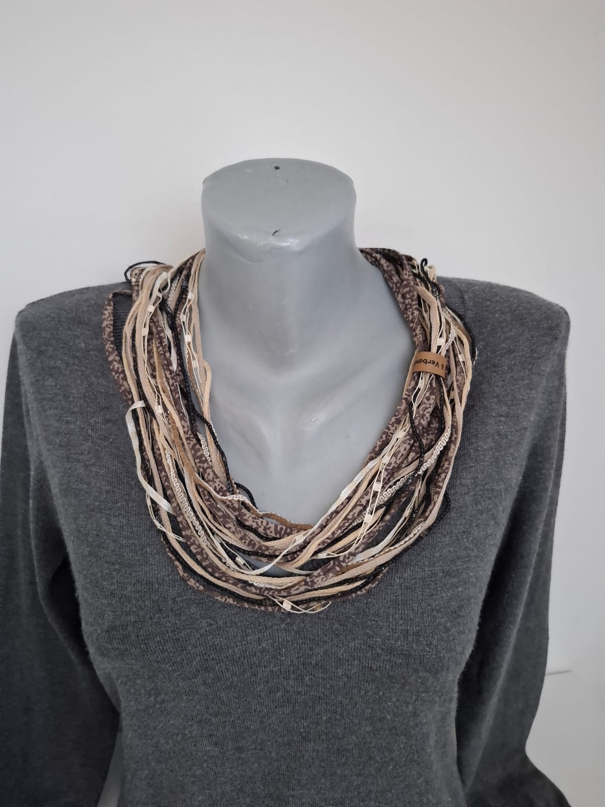 Loop-Schal Einspänner, handgeknüpft