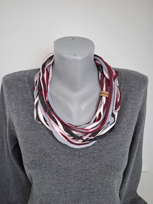 Loop-Schal Rose handgeknüpft