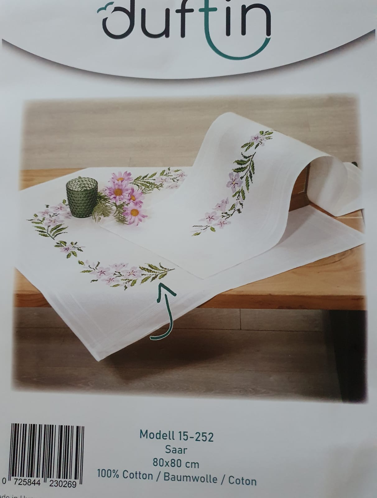 Duftin Stickpackung Mitteldecke Blumen Farbe flieder, Kreuzstich 80x80cm